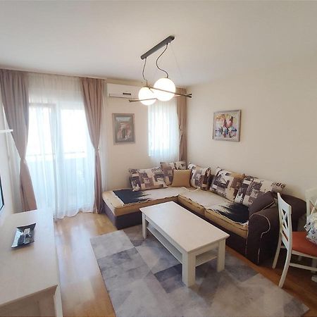City Point Apartment Podgorica Ngoại thất bức ảnh