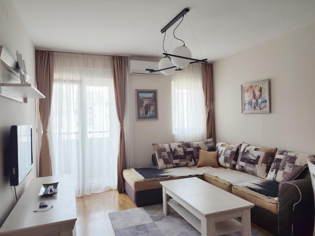 City Point Apartment Podgorica Ngoại thất bức ảnh