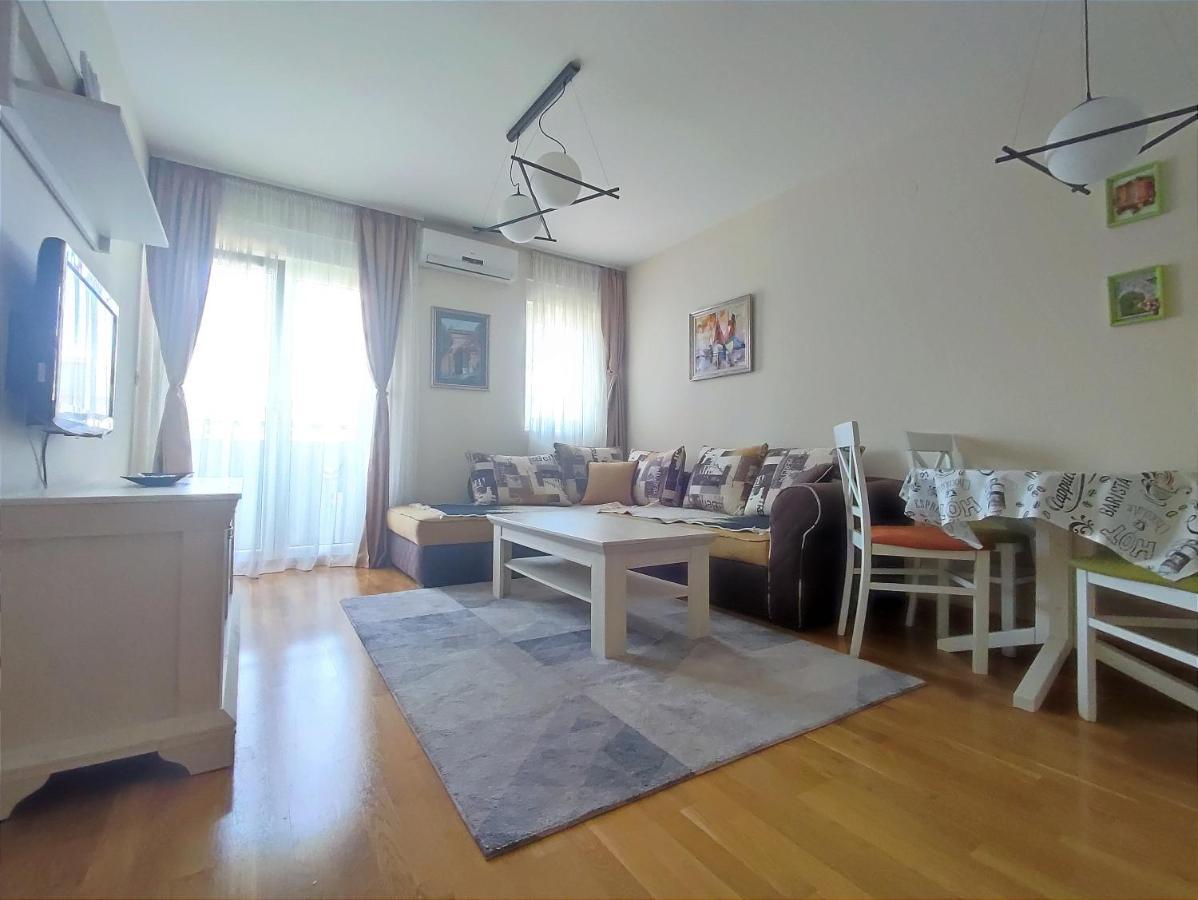 City Point Apartment Podgorica Ngoại thất bức ảnh